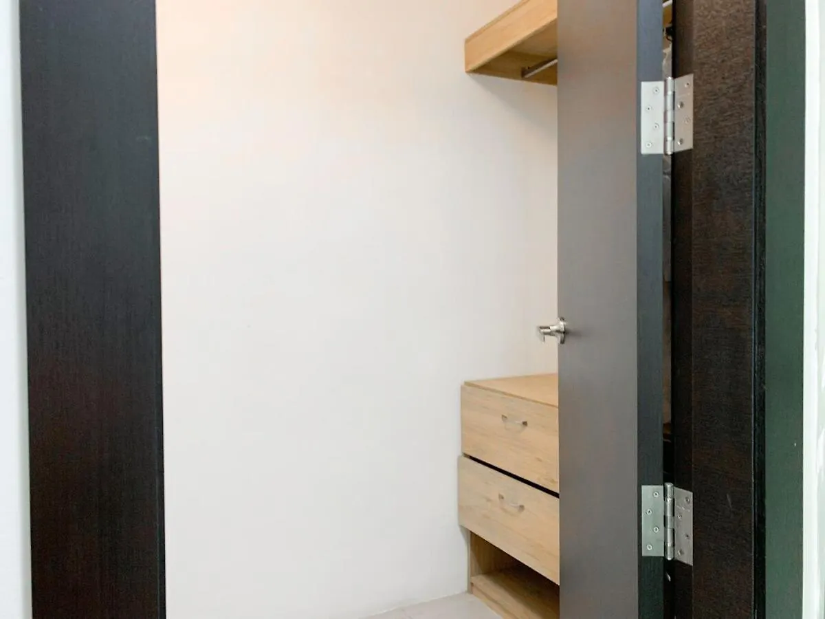 2 Dormitorios, 3 Camas, Parqueo, Piscina, Piso Alto Guayaquil